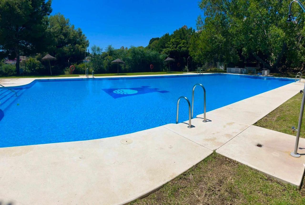 VillaEscondidaApartamento en chalet con vista abierta al mar Málaga Exterior foto